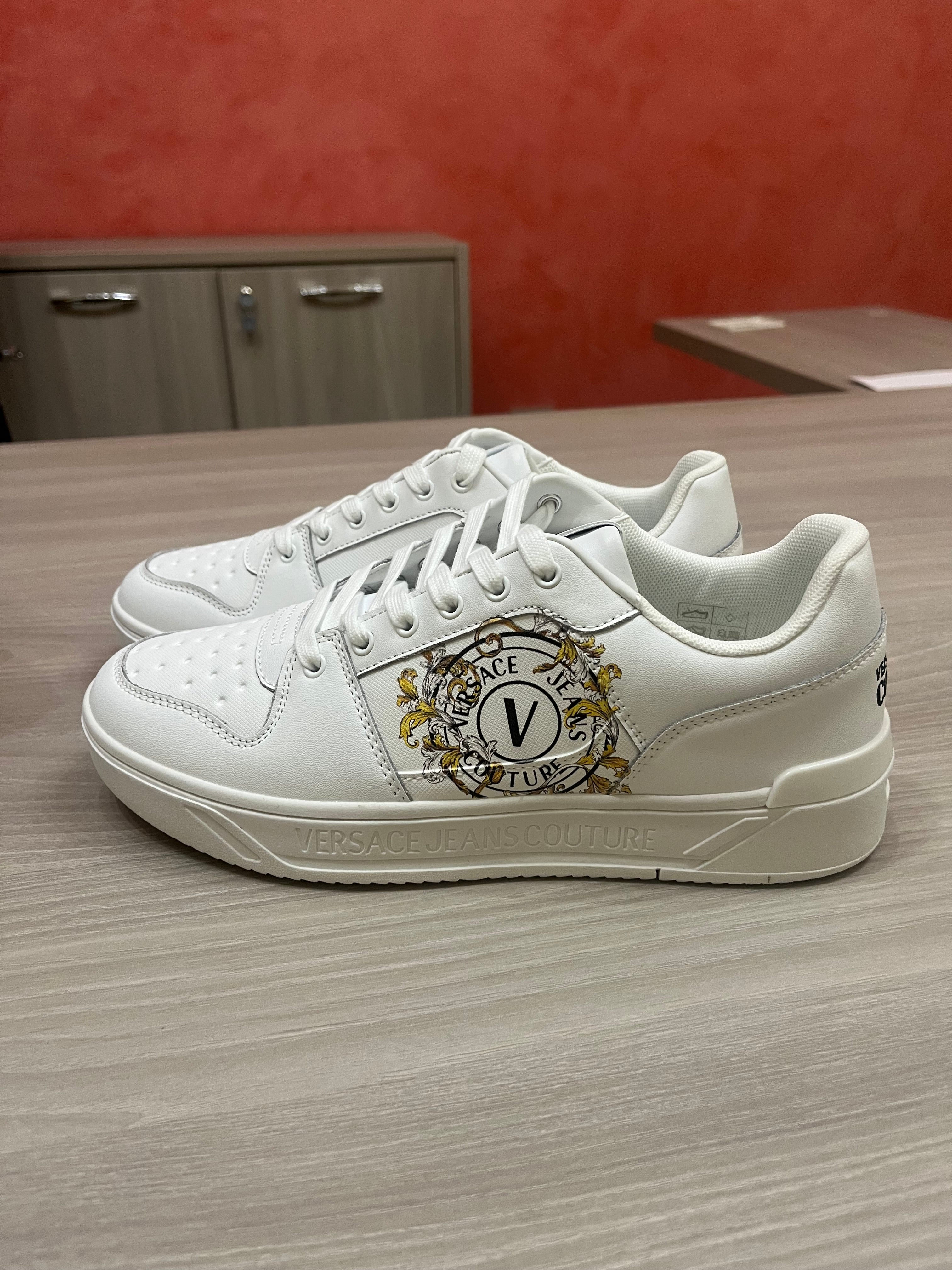 Scarpe Versace Jeans Couture - Bianche